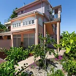 Apartament Malinsummer *