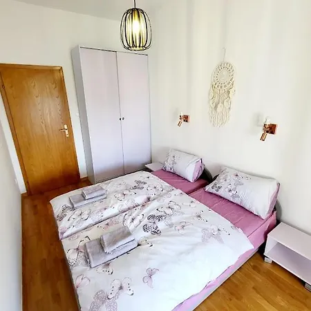 Apartament Malinsummer *